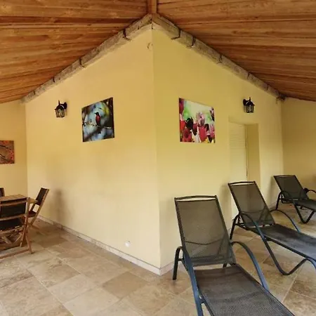 Maison Charmeur Avec Jardin A Et Piscine Partagee Puy-lʼÉvêque