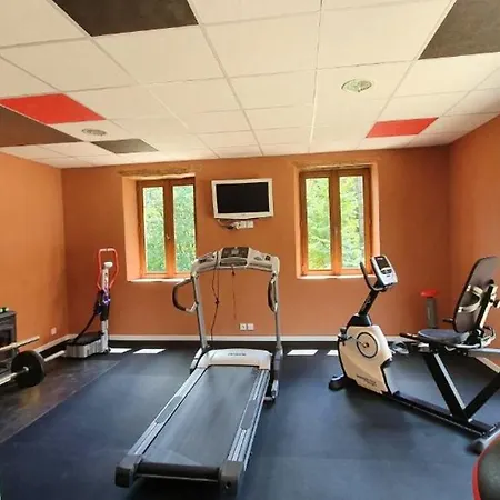 Maison Charmeur Avec Jardin A Et Piscine Partagee Casa vacanze *
