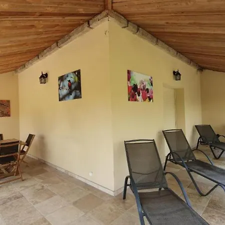 Maison De 2 Avec Piscine Partagee Jardin Amenage Et Wifi A Puy L'eveque Puy-lʼÉvêque